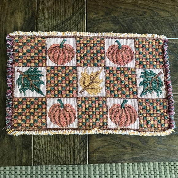 Set  of 4 Vintage Fall Halloween Table Placemats - Picture 3 of 5